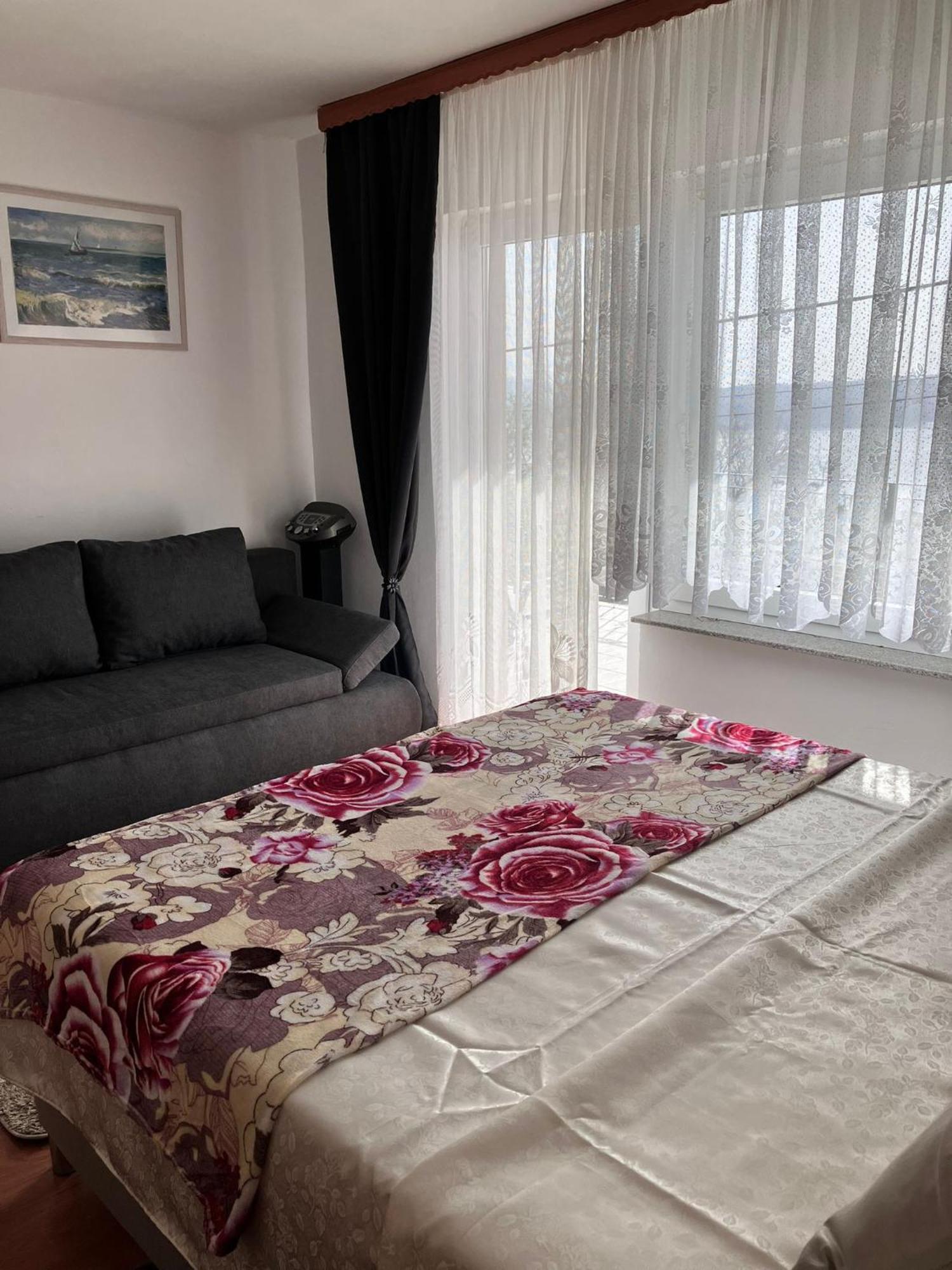 App Martina Apartment Dramalj Exterior photo
